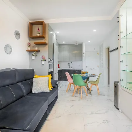 Apartment Tasteful 1bd With Pool, Oceanfront Terrace, B82 Costa Del Silencio